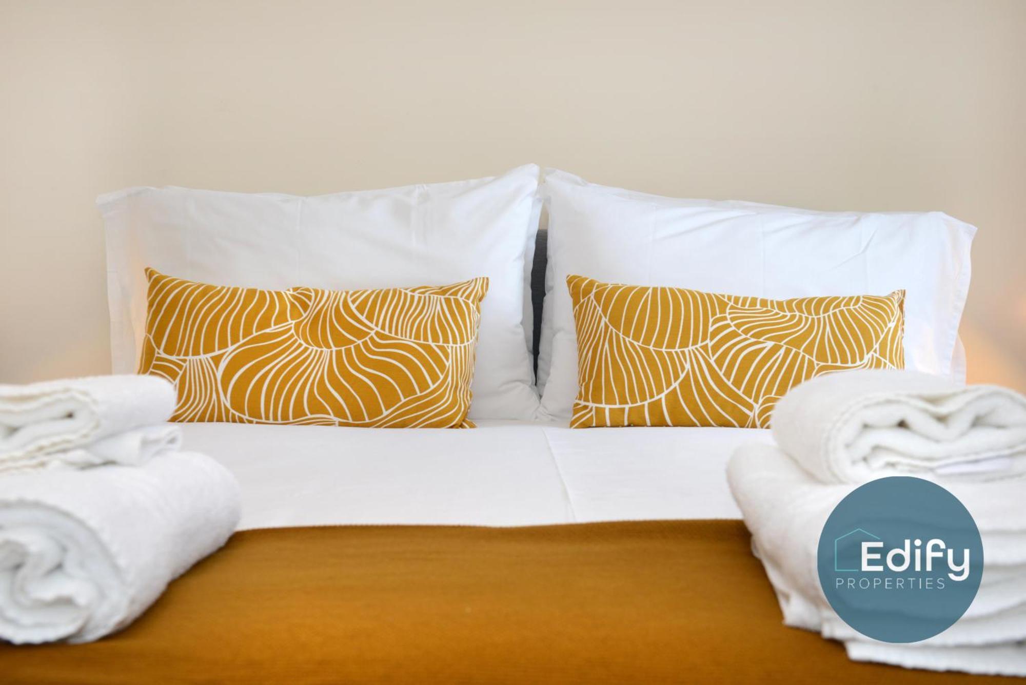City Centre Townhouse, Sleeps 8, Free Parking Southampton Buitenkant foto